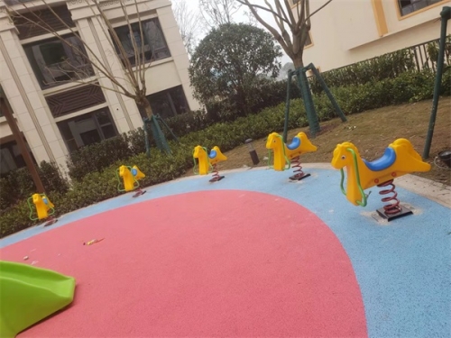 摇马