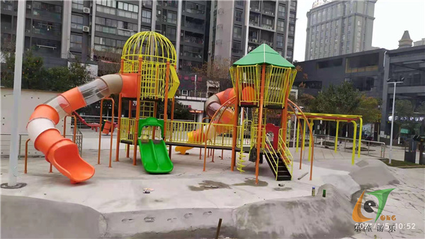 儿童游乐设备